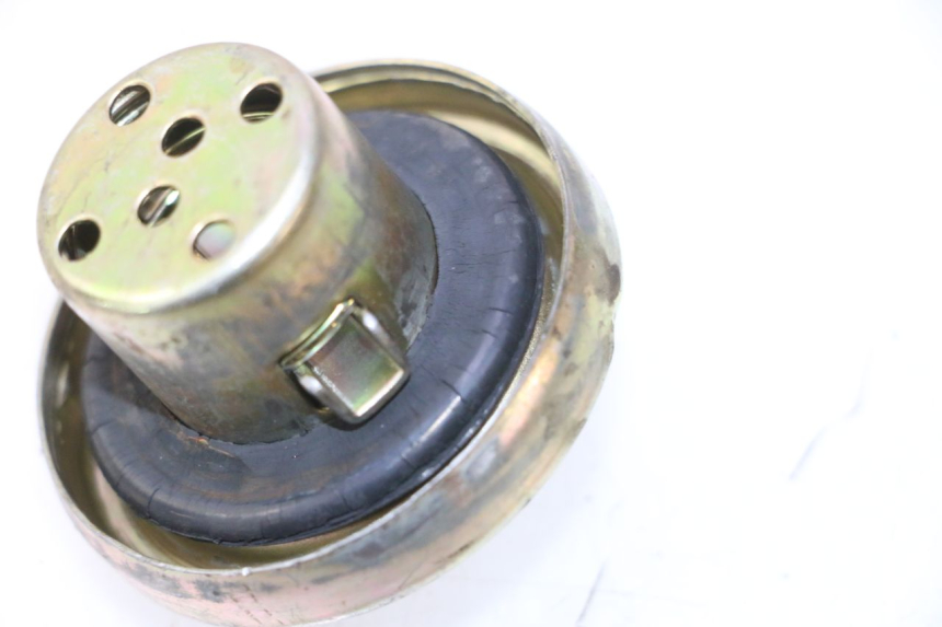photo de TAPON DEPOSITO FUEL JM MOTORS OLDIES 4T 50 (2010 - 2020) - Detalle de la pieza