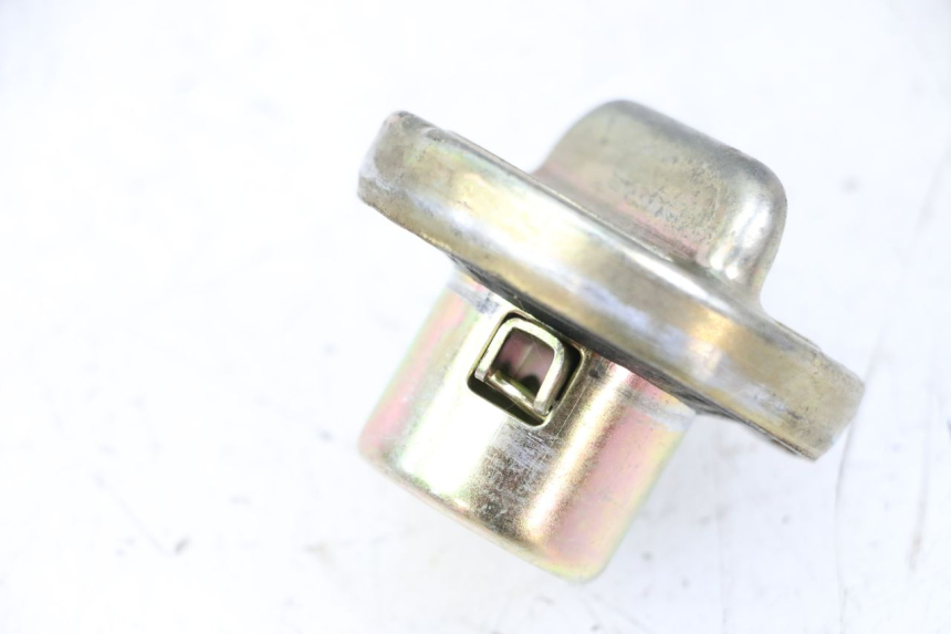 photo de TAPÓN DE DEPÓSITO DE GASOLINA JM MOTORS OLDIES GT 4T 50 (2018 - 2025) - Detalle de la pieza