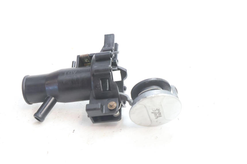 photo de TAPON DEPOSITO FUEL SYM ORBIT III 3 4T 50 (2021 - 2025) - Otra perspectiva