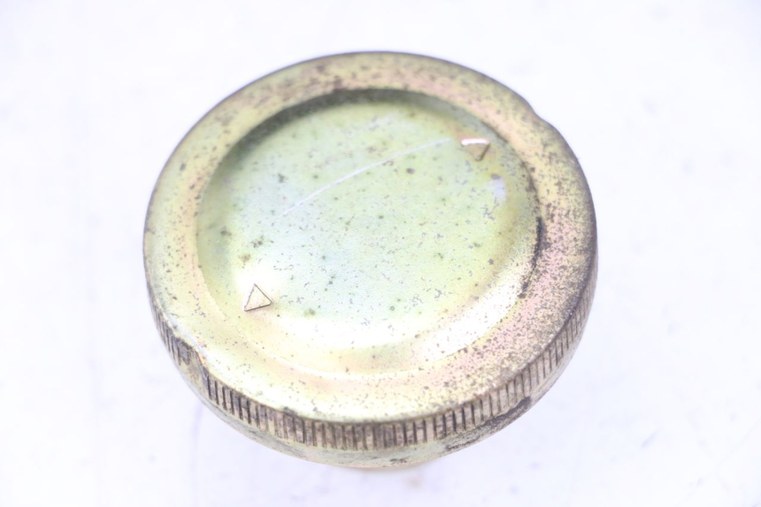photo de TAPON DEPOSITO FUEL PEUGEOT TWEET 4T 50 (2014 - 2019) - Detalle de la pieza