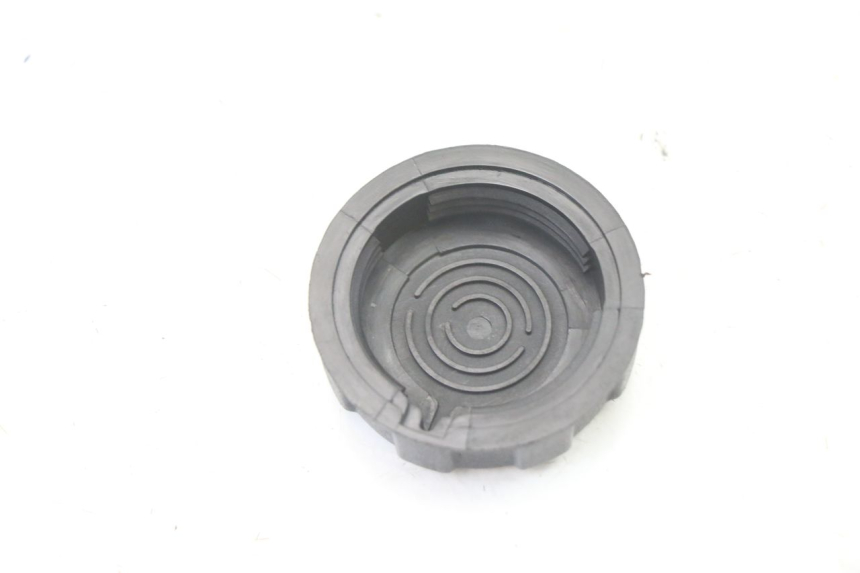 photo de TAPON DEPOSITO FUEL PEUGEOT VIVACITY 125 (2010 - 2017) - Zoom estado de uso