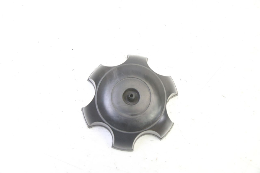 photo de TAPA DEPÓSITO DE COMBUSTIBLE APOLLO RFZ 125 - Detalle de la pieza