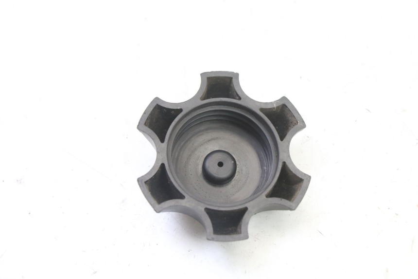 photo de TAPA DEPÓSITO DE COMBUSTIBLE APOLLO RFZ 125 - Zoom estado de uso
