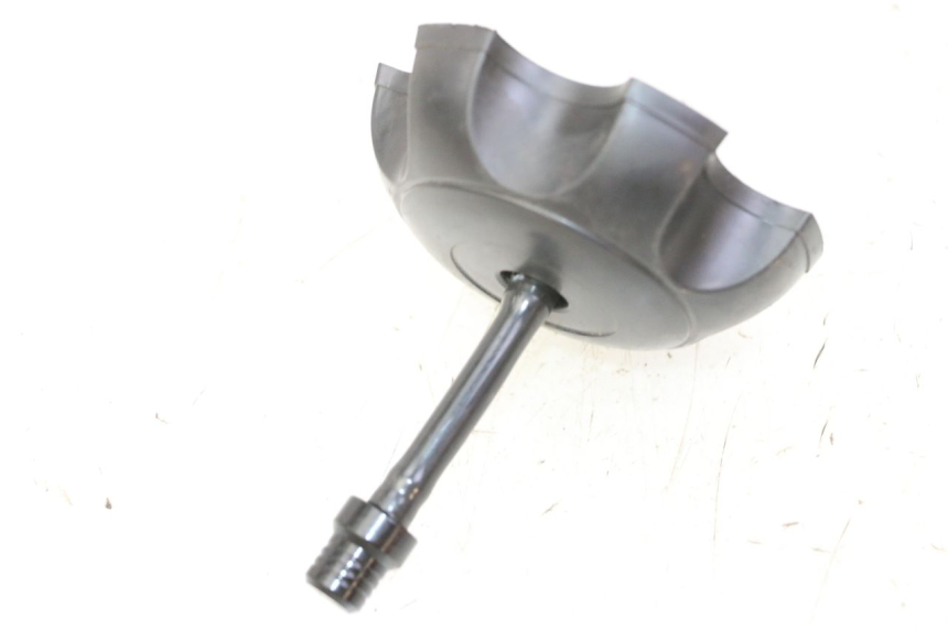 photo de TAPA DEPÓSITO DE COMBUSTIBLE APOLLO RFZ 125 - Detalle de la pieza