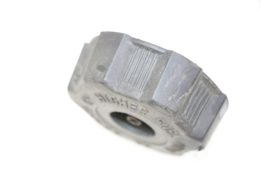 photo de TAPON DEPOSITO FUEL HYTRACK S 150 (2003 - 2011) - Zoom estado de uso