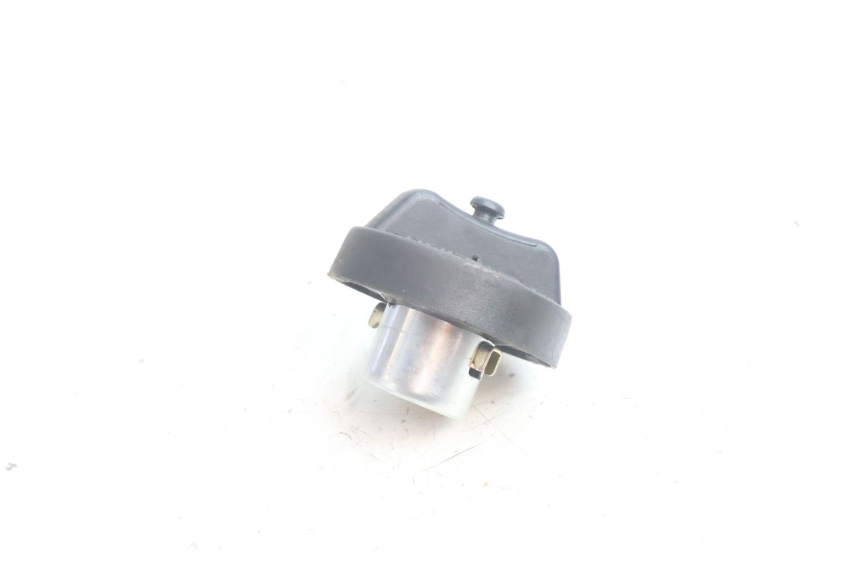 photo de TAPON DEPOSITO FUEL JM MOTORS SANTANA EVO 50 (2024 - 2026) - Zoom estado de uso