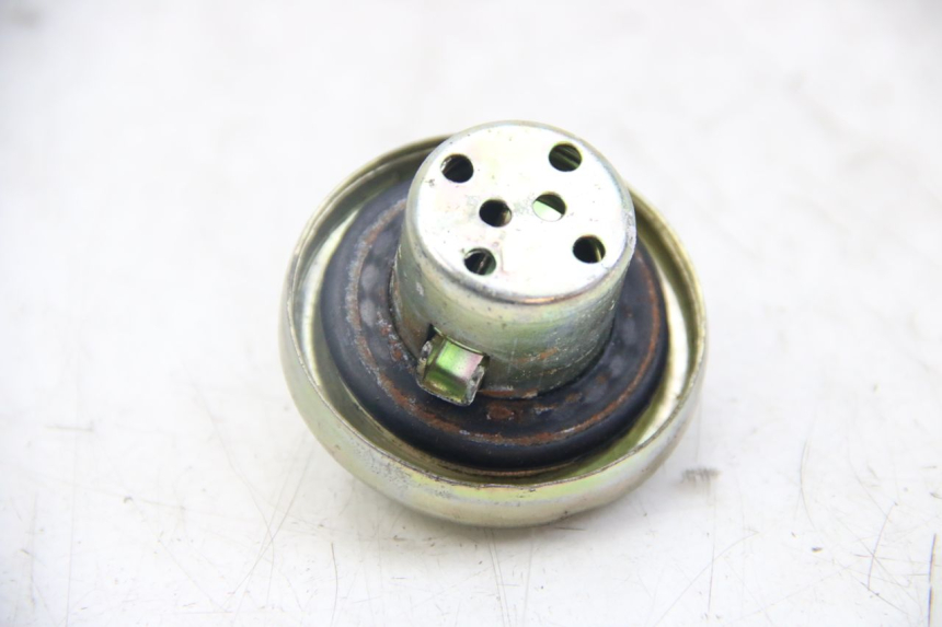 photo de TAPA DEPÓSITO DE COMBUSTIBLE JM MOTORS SANTANA 50 (2014 - 2023) - Detalle de la pieza