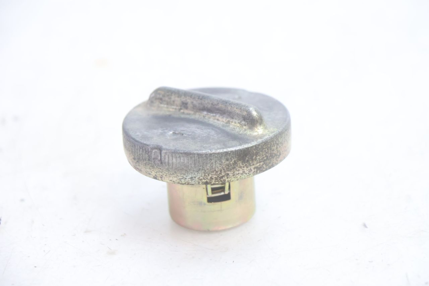 photo de TAPA DE DEPÓSITO DE COMBUSTIBLE HONDA SCV LEAD 100 (2003 - 2007) - Vista principal
