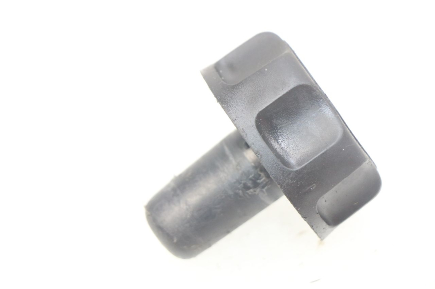 photo de TAPA DE DEPÓSITO DE COMBUSTIBLE YAMAHA SLIDER NAKED 50 (2004 - 2018) - Vista principal