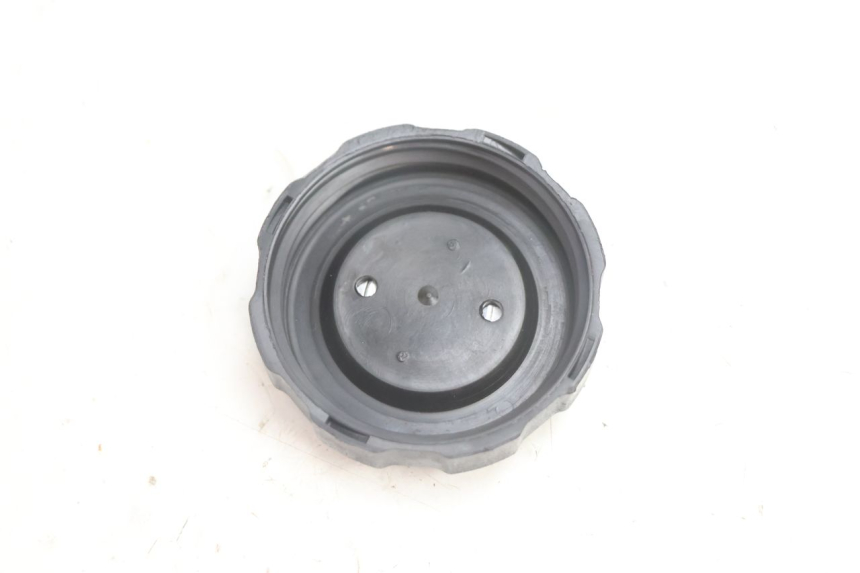 photo de TAPA DEPÓSITO DE COMBUSTIBLE PEUGEOT SPEEDFIGHT LC 50 (1996 - 2002) - Zoom estado de uso