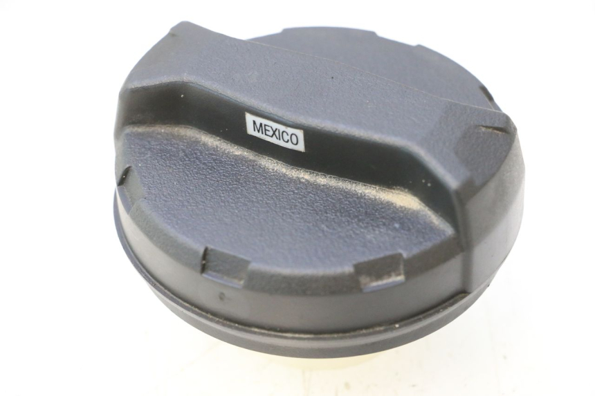 photo de TAPON DEPOSITO FUEL CAN-AM SPYDER RS 1000 (2008 - 2012) - Vista principal
