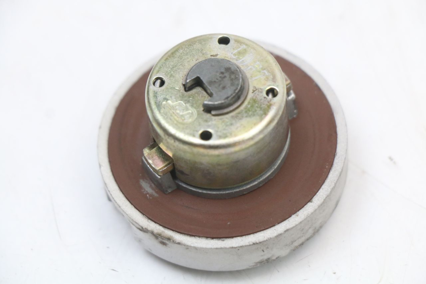 photo de TAPON DEPOSITO FUEL KYMCO SUPER 8 4T 50 (2021 - 2024) - Primer plano técnico