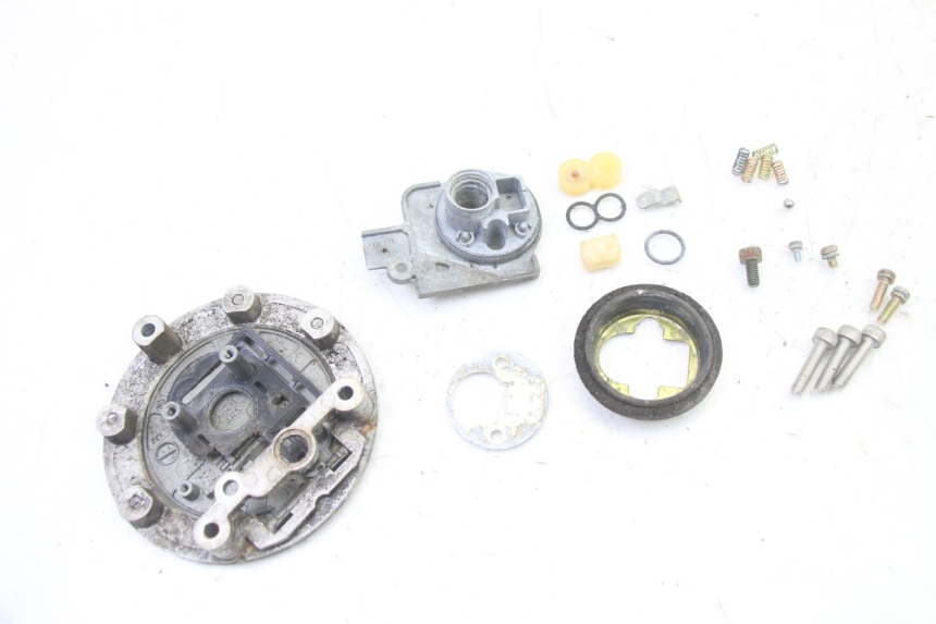 photo de TAPON DEPOSITO FUEL YAMAHA TDR DELTABOX 125 (1997 - 2003) - Detalle de la pieza