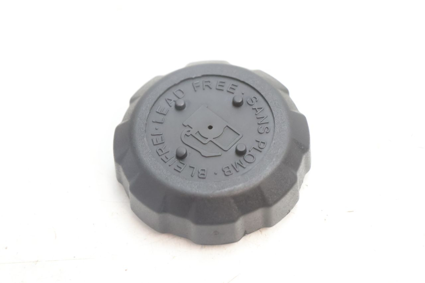 photo de TAPA DEPÓSITO DE COMBUSTIBLE PEUGEOT TKR TREKKER FURIOUS 50 (2005 - 2014) - Detalle de la pieza