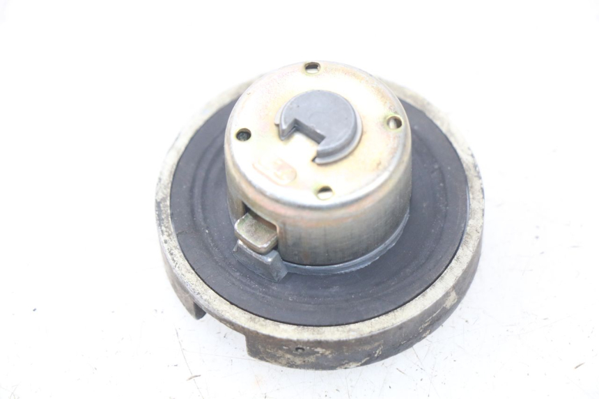 photo de TAPON DEPOSITO FUEL BAOTIAN TRAVEL SPIRIT 50 (2010 - 2012) - Zoom estado de uso