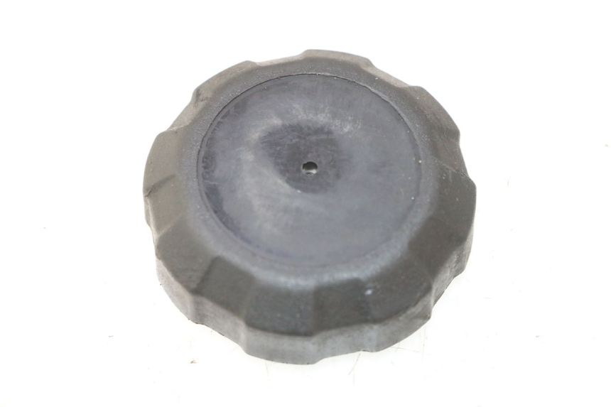 photo de TAPON DEPOSITO FUEL PEUGEOT TREKKER 50 (1995 - 2004) - Vista principal