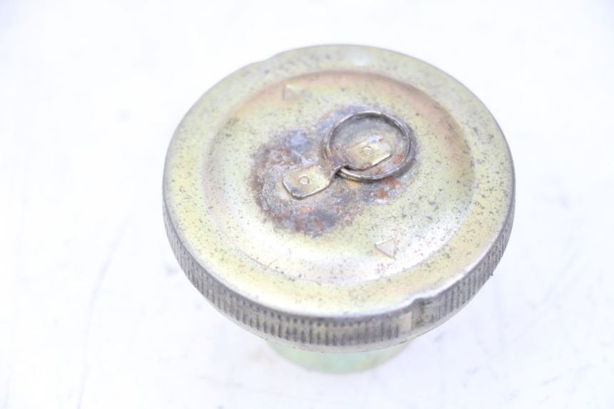 photo de TAPON DEPOSITO FUEL PEUGEOT TWEET PRO CARGO 50 (2018 - 2022) - Zoom estado de uso