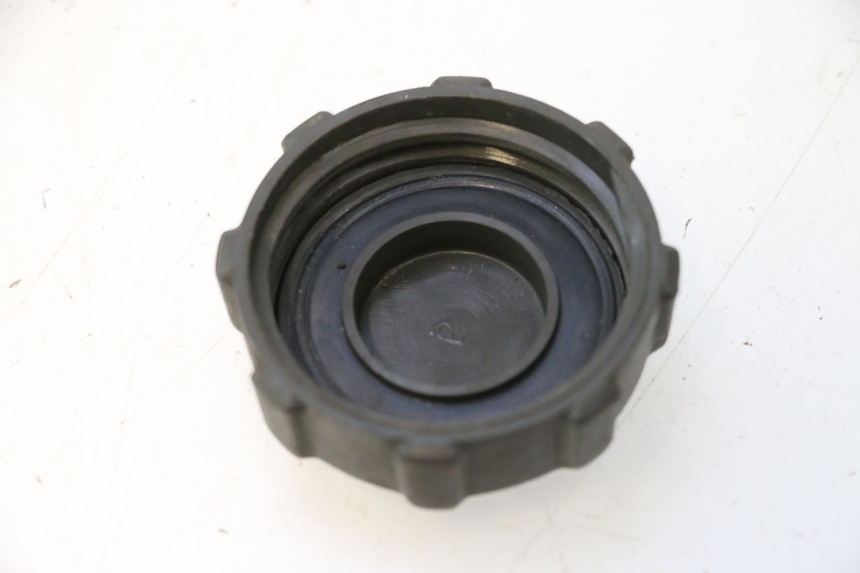 photo de TAPON DEPOSITO FUEL PIAGGIO TYPHOON 50 (2000 - 2009) - Detalle de la pieza
