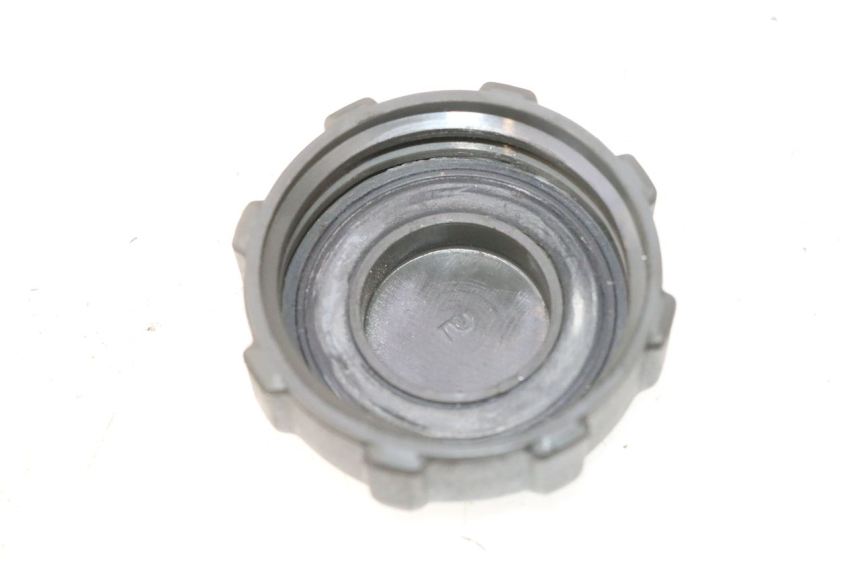 photo de TAPA DEPÓSITO DE COMBUSTIBLE PIAGGIO VESPA S 2T 50 (2007 - 2014) - Detalle de la pieza
