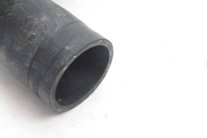 photo de TAPON DEPOSITO FUEL YAMAHA WAVE RUNNER GP R 1200 (2000 - 2003) - Detalles de los puntos de fijación