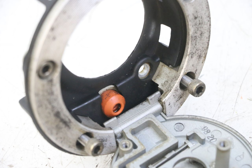 photo de TAPON DEPOSITO FUEL YAMAHA XJ6 ABS 600 (2008 - 2016) - Zoom estado de uso