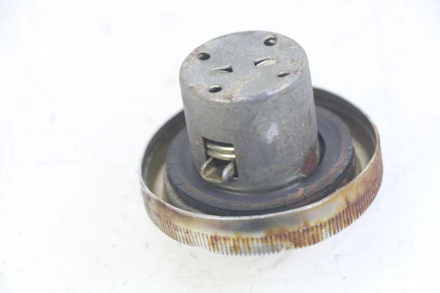 photo de TAPA DE DEPÓSITO DE COMBUSTIBLE SHINERAY XY250 STXE 250 (2006 - 2012) - Detalle de la pieza