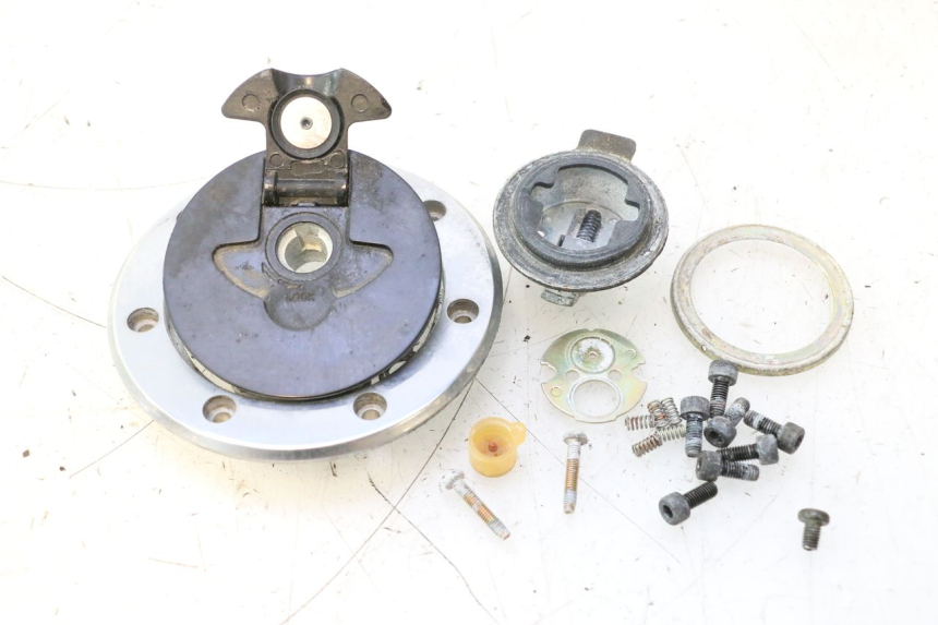 photo de TAPON DEPOSITO FUEL KAWASAKI ZZR 600 (1995 - 2004) - Vista principal