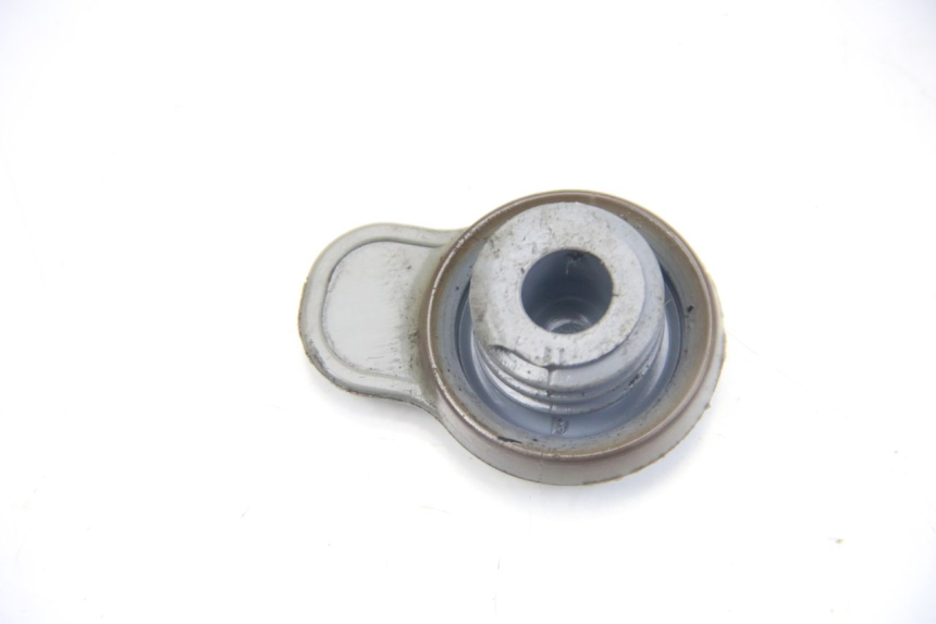 photo de TAPON DEPOSITO ACEITE MBK BOOSTER NEXT GENERATION 50 (2004 - 2007) - Zoom estado de uso