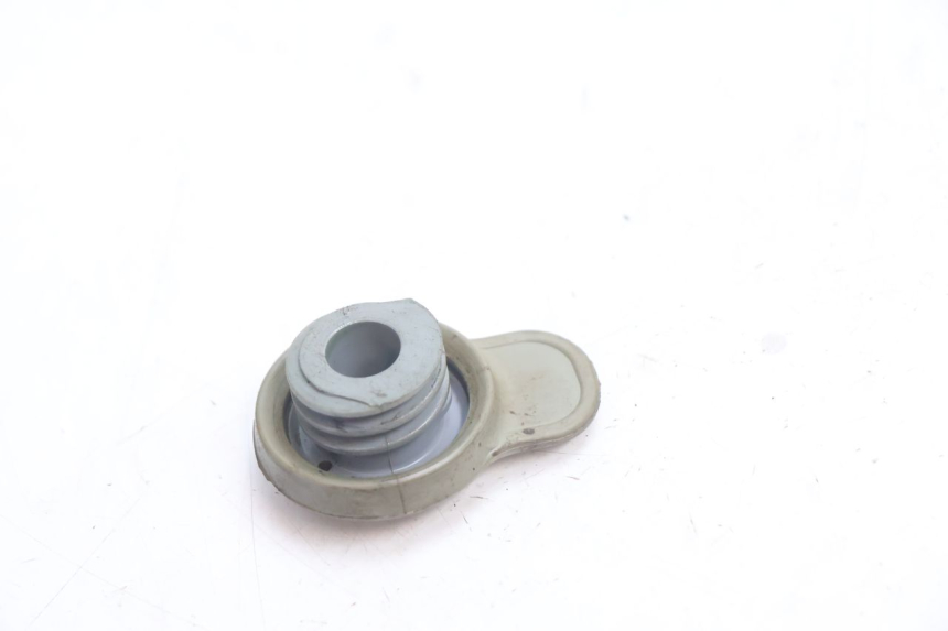 photo de TAPON DEPOSITO ACEITE MBK BOOSTER SPIRIT 50 (1996 - 1999) - Zoom estado de uso