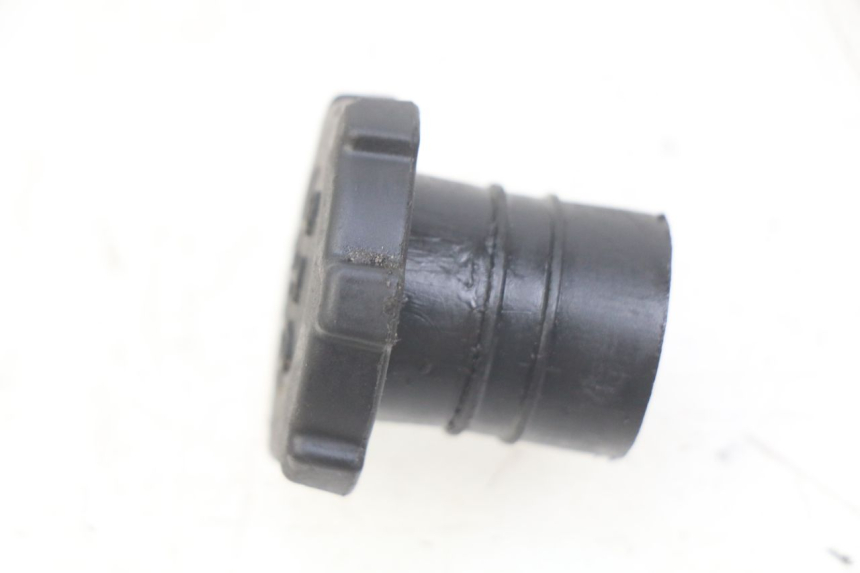 photo de TAPA DEPÓSITO DE ACEITE DERBI BOULEVARD 50 (2009 - 2006) - Vista principal