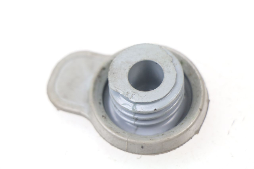 photo de TAPON DEPOSITO ACEITE YAMAHA BW'S 50 (2004 - 2017) - Detalle de la pieza
