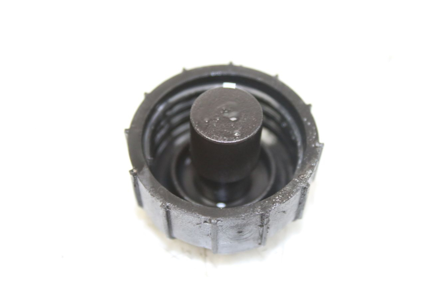 photo de TAPA DEPÓSITO DE ACEITE PEUGEOT CITYSTAR 50 (2013 - 2017) - Detalle de la pieza