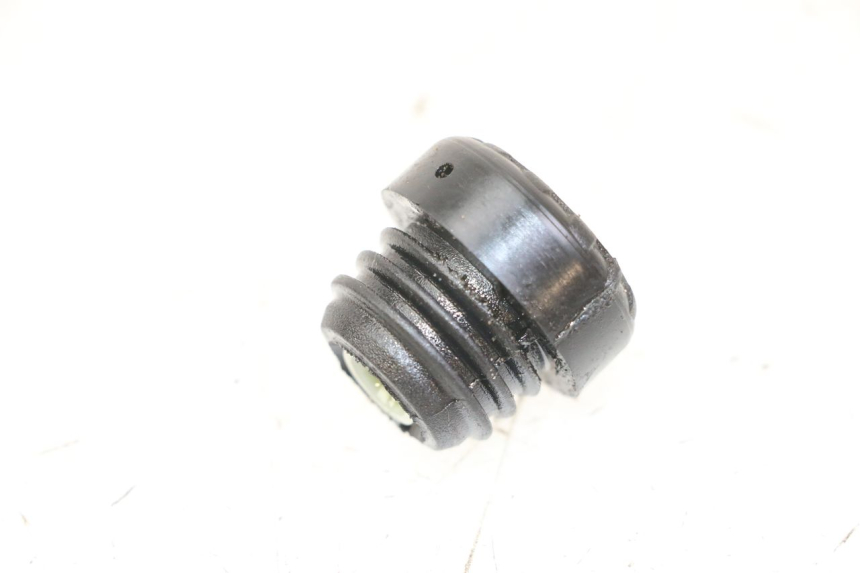 photo de TAPON DEPOSITO ACEITE DERBI SENDA R X-TREME 50 (2006 - 2010) - Detalle de la pieza