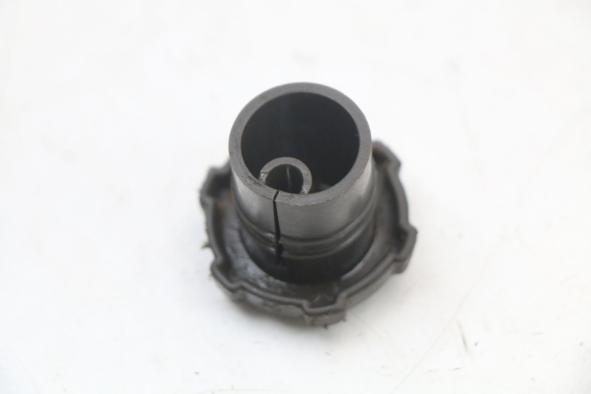 photo de TAPA DEPÓSITO DE ACEITE GILERA DNA 50 (2000 - 2007) - Zoom estado de uso