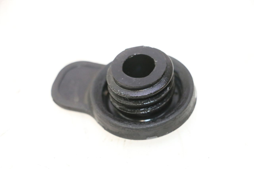 photo de TAPON DEPOSITO ACEITE MBK EVOLIS 80 (1993 - 1999) - Detalle de la pieza