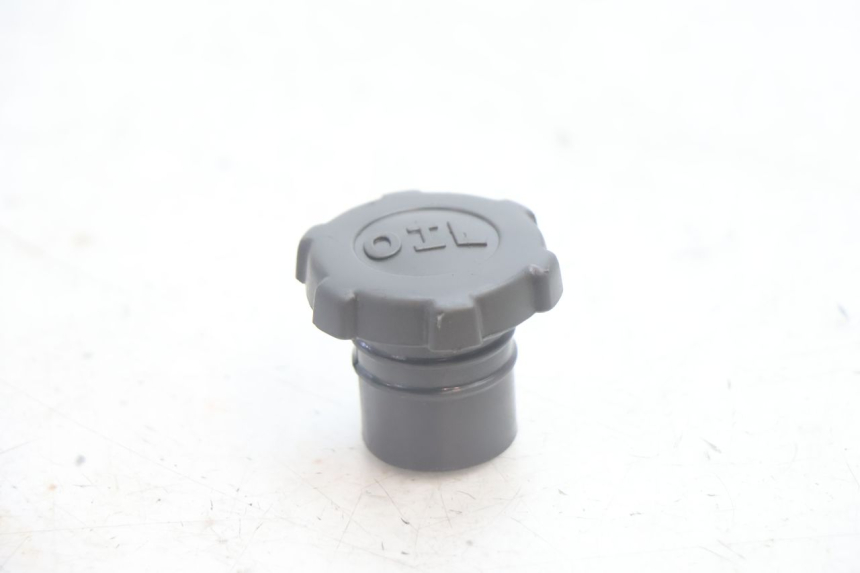 photo de TAPON DEPOSITO ACEITE PIAGGIO LIBERTY 50 (1998 - 2003) - Vista principal