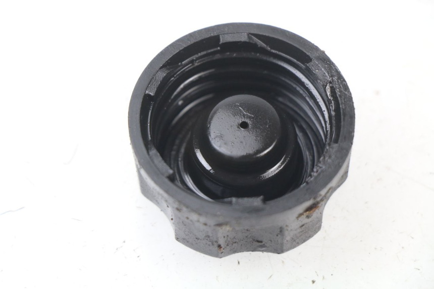 photo de TAPON DEPOSITO ACEITE PEUGEOT LUDIX BLASTER 50 (2006 - 2014) - Detalle de la pieza