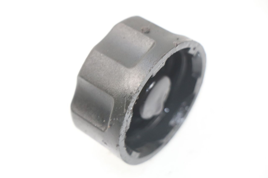 photo de TAPA DEPÓSITO DE ACEITE PEUGEOT LUDIX 50 (2008 - 2017) - Zoom estado de uso