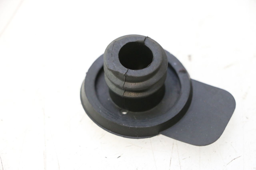 photo de TAPON DEPOSITO ACEITE RIDE RACE GT 2T 50 (2012 - 2017) - Detalle de la pieza