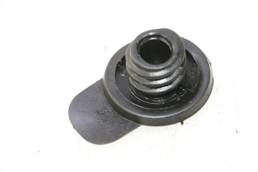 photo de TAPON DEPOSITO ACEITE ORCAL RAPTOR 50 (2015 - 2021) - Detalle de la pieza