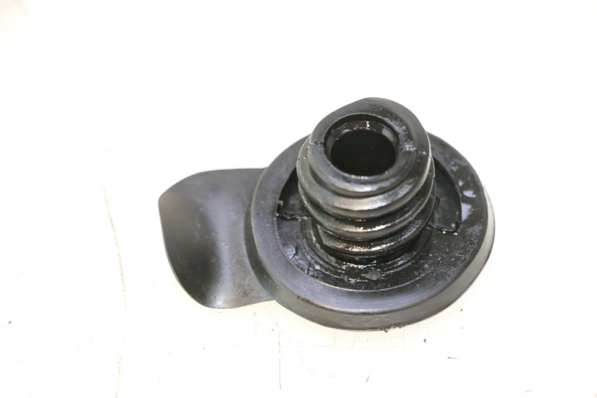 photo de TAPON DEPOSITO ACEITE TNT MOTOR ROMA 10' 2T 50 (2011 - 2018) - Detalle de la pieza