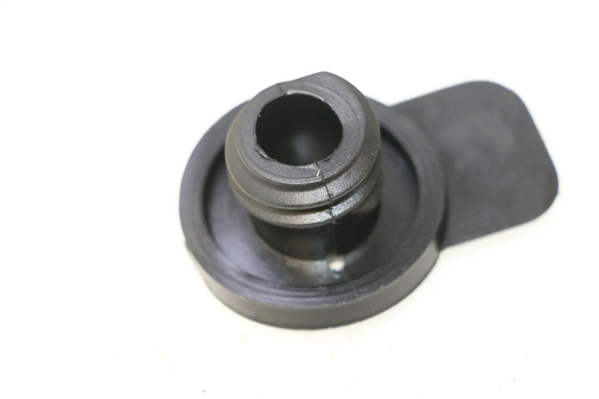 photo de TAPON DEPOSITO ACEITE RIDE SLASH 2T 50 (2012 - 2014) - Detalle de la pieza