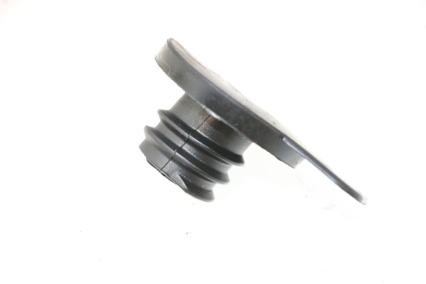 photo de TAPON DEPOSITO ACEITE RIDE SLASH 2T 50 (2012 - 2014) - Zoom estado de uso
