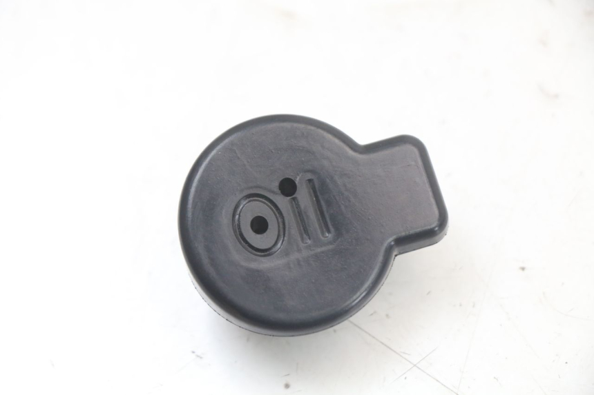 photo de TAPON DEPOSITO ACEITE APRILIA SR MOTARD 50 (2012 - 2018) - Detalle de la pieza