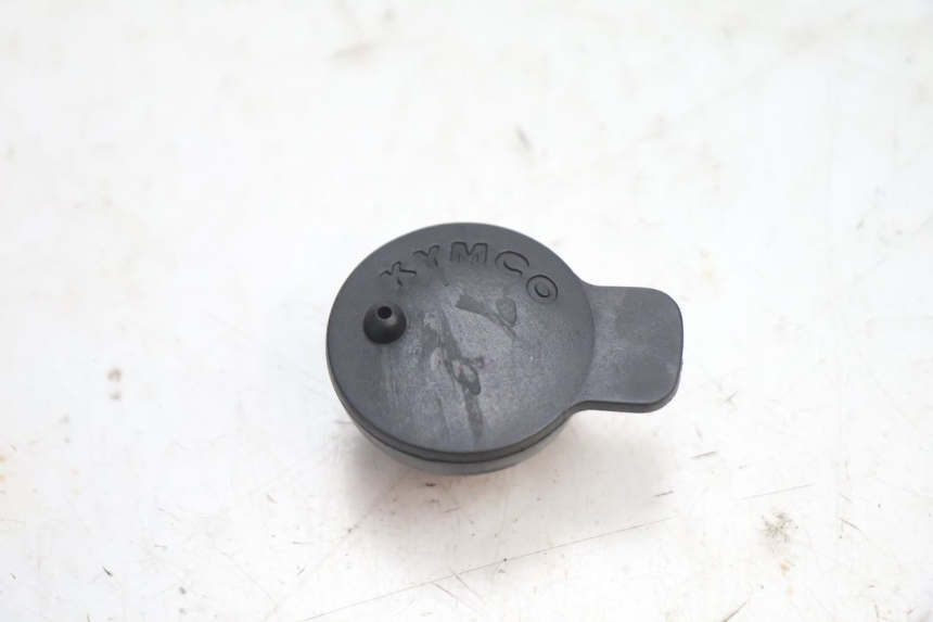photo de TAPON DEPOSITO ACEITE KYMCO SUPER 8 2T 50 (2007 - 2013) - Detalle de la pieza