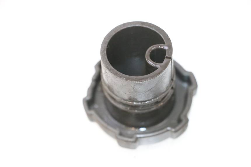 photo de TAPON DEPOSITO ACEITE PIAGGIO TYPHOON 50 (2000 - 2009) - Detalle de la pieza