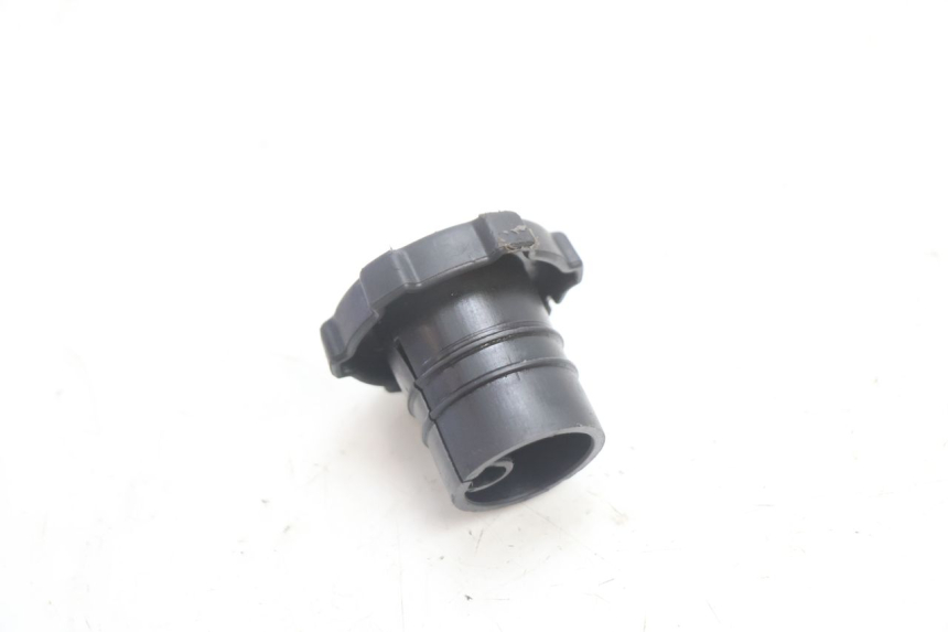 photo de TAPON DEPOSITO ACEITE PIAGGIO TYPHOON 50 (2000 - 2009) - Detalle de la pieza