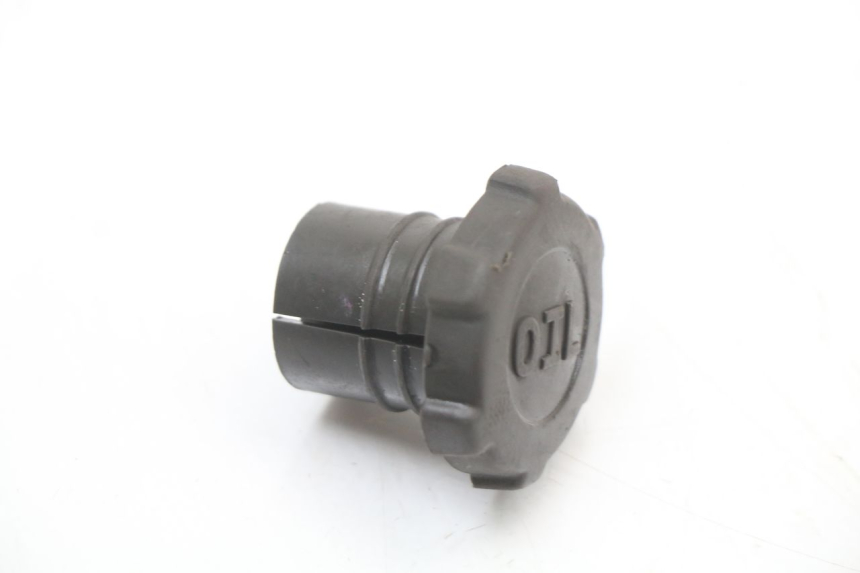 photo de TAPA DEPÓSITO DE ACEITE PIAGGIO VESPA S 2T 50 (2007 - 2014) - Zoom estado de uso