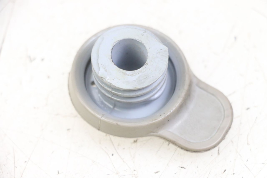 photo de TAPON DEPOSITO ACEITE YAMAHA NEO'S NEOS 2T EASY 50 (2013 - 2016) - Detalle de la pieza