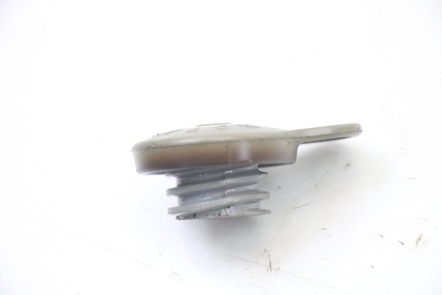 photo de TAPON DEPOSITO ACEITE YAMAHA TZR 50 (2008 - 2016) - Detalle de la pieza